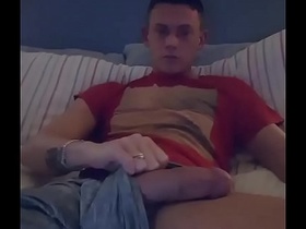 Hetero vergon mostrando su verga a la cam